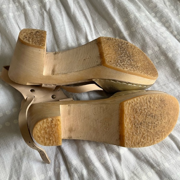 Gold & Tan Nubuck High Heel Clogs from Bryr - Picture 2 of 4